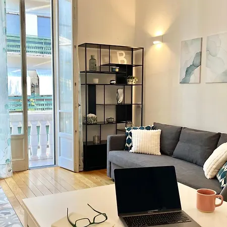 Accogliente Bilocale Con Due Balconi Vicino Metro M5 Apartman Milánó